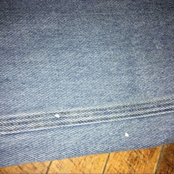 Duluth Trading Company relaxed 40x32 light wash jeans - Picture 2 of 5